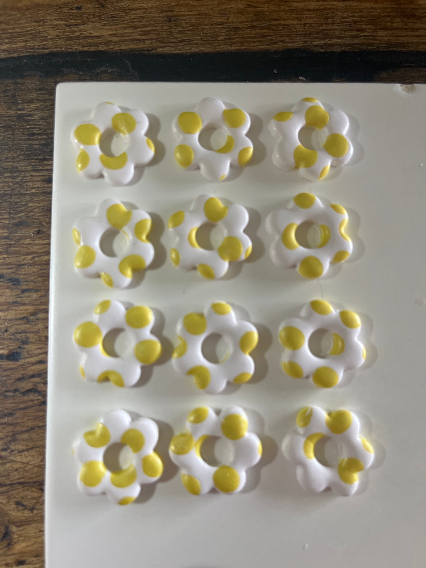 Polymer clay earrings 925 silver white yellow flowers