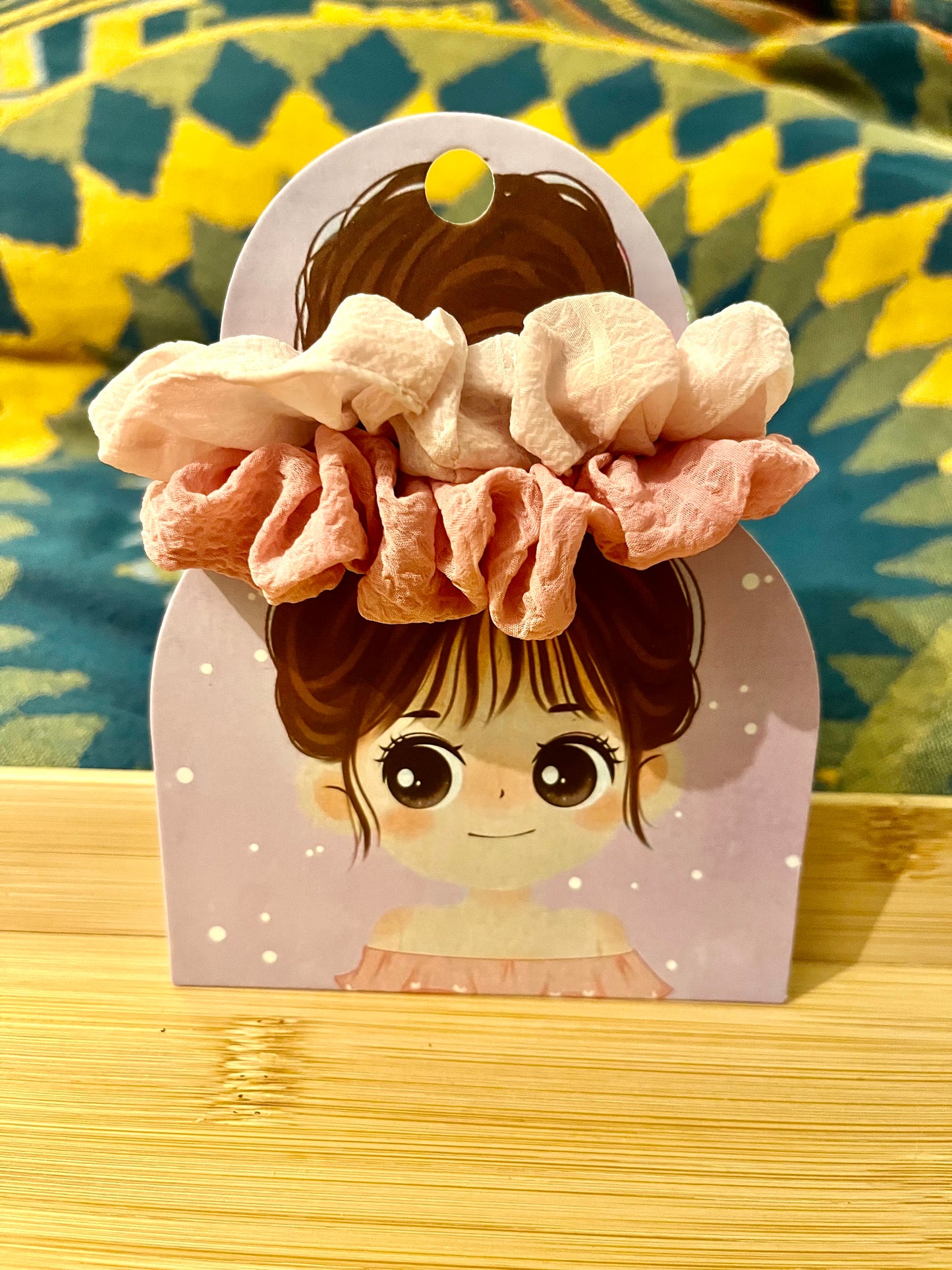 Scrunchie - green, pink, orange